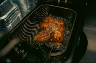 Fritadeira e forno qual a melhor