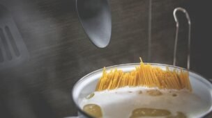 Melhor jogo de panelas para fogão de indução